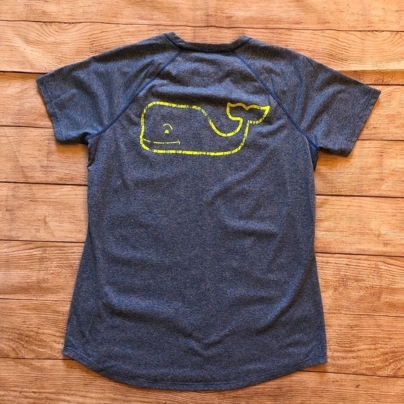 Vineyard Vines Tee - Picture 5 of 6